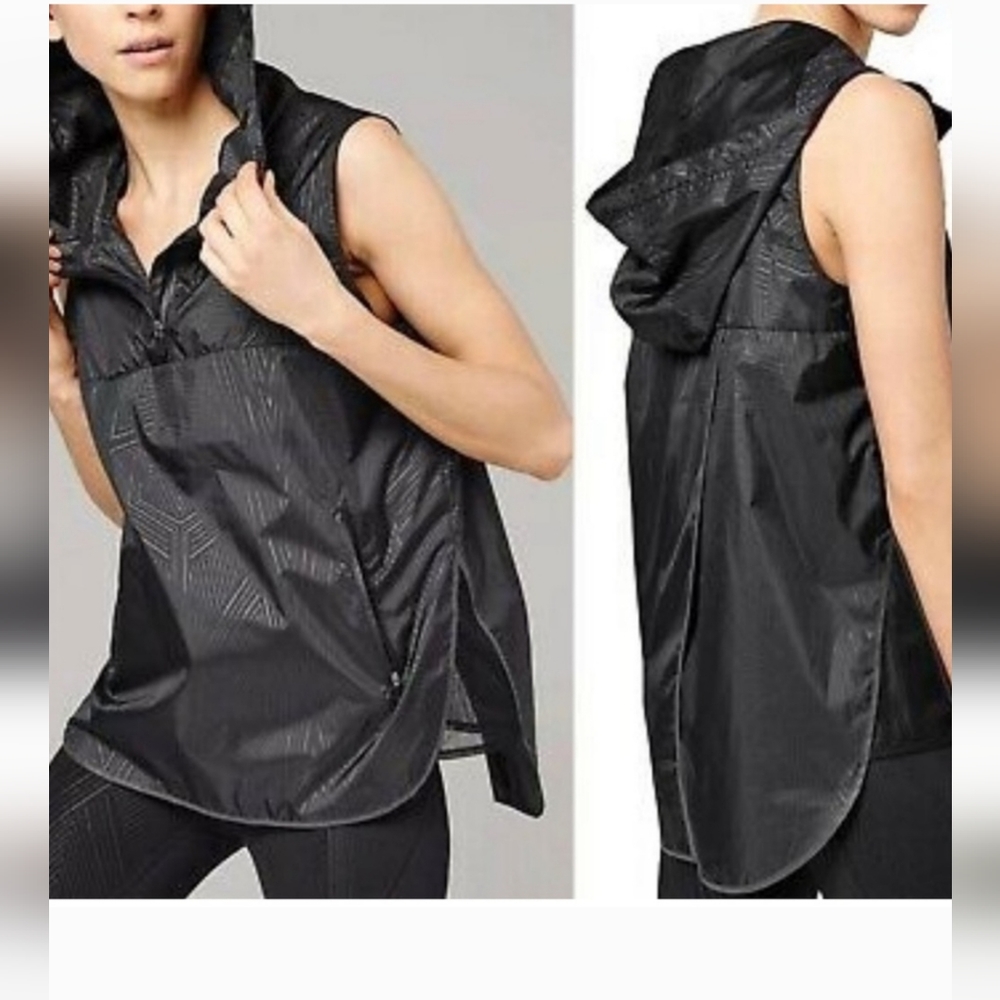 Ivy Park Hooded Sleevless Vest